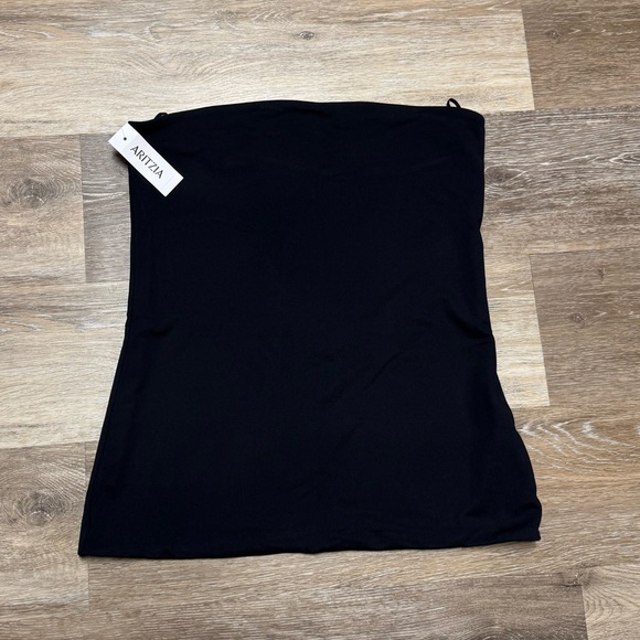 Aritzia Tops - ARITZIA — NWT  Contour Hip Tube Top